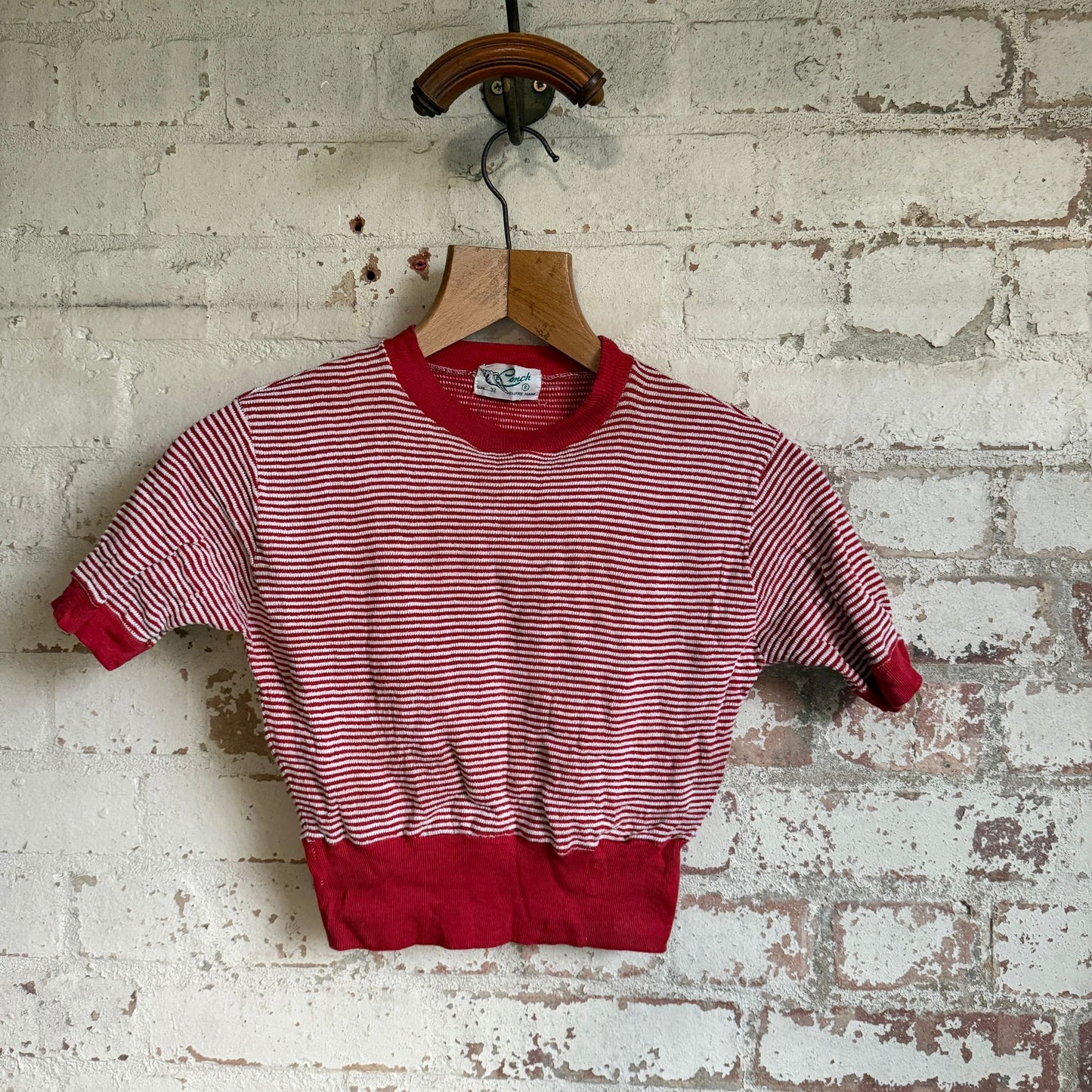 1960s Red Cropped Short-Sleeve Sweater Top