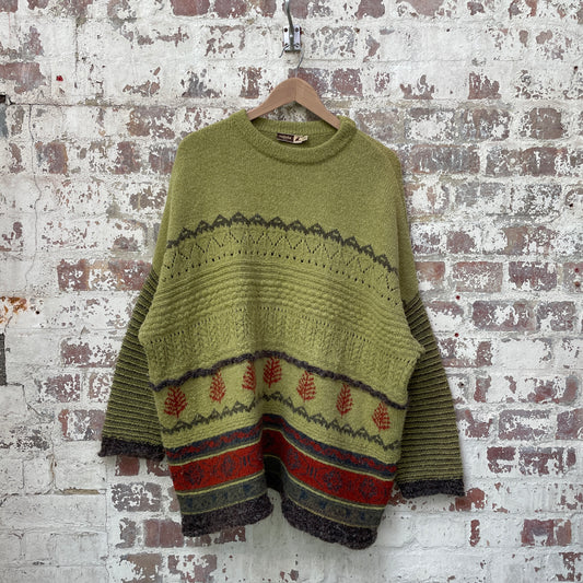 Vintage 1980s 1990s Green Knitted Patterned Jumper