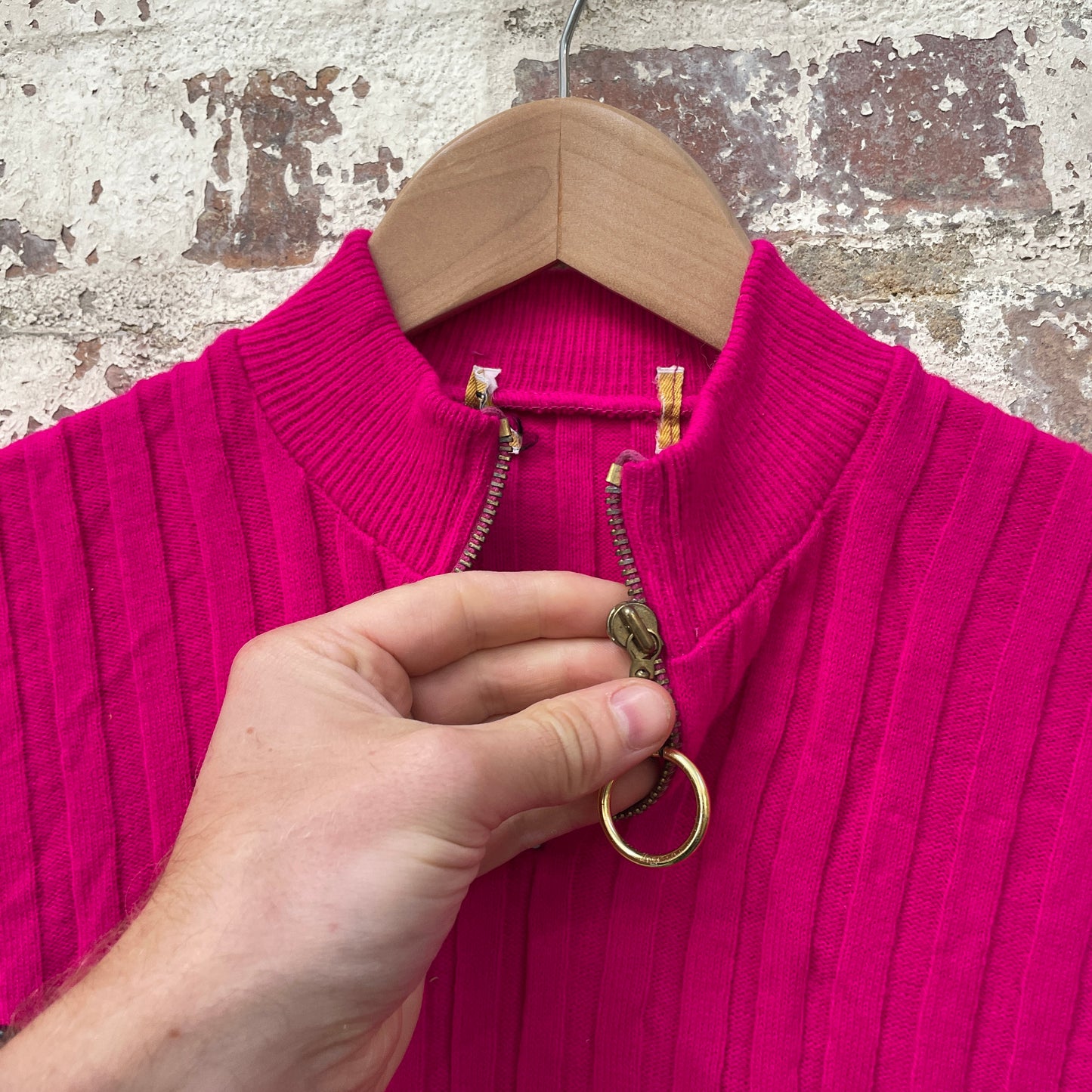 Vintage 1970s 1980s Hot Pink Zipped Knitted Shirt