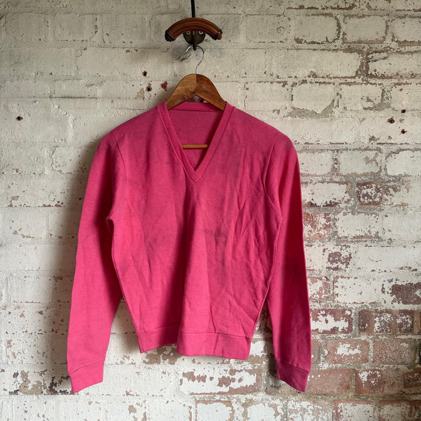 1950s Pink Wool Knitted V-Neck Jumper