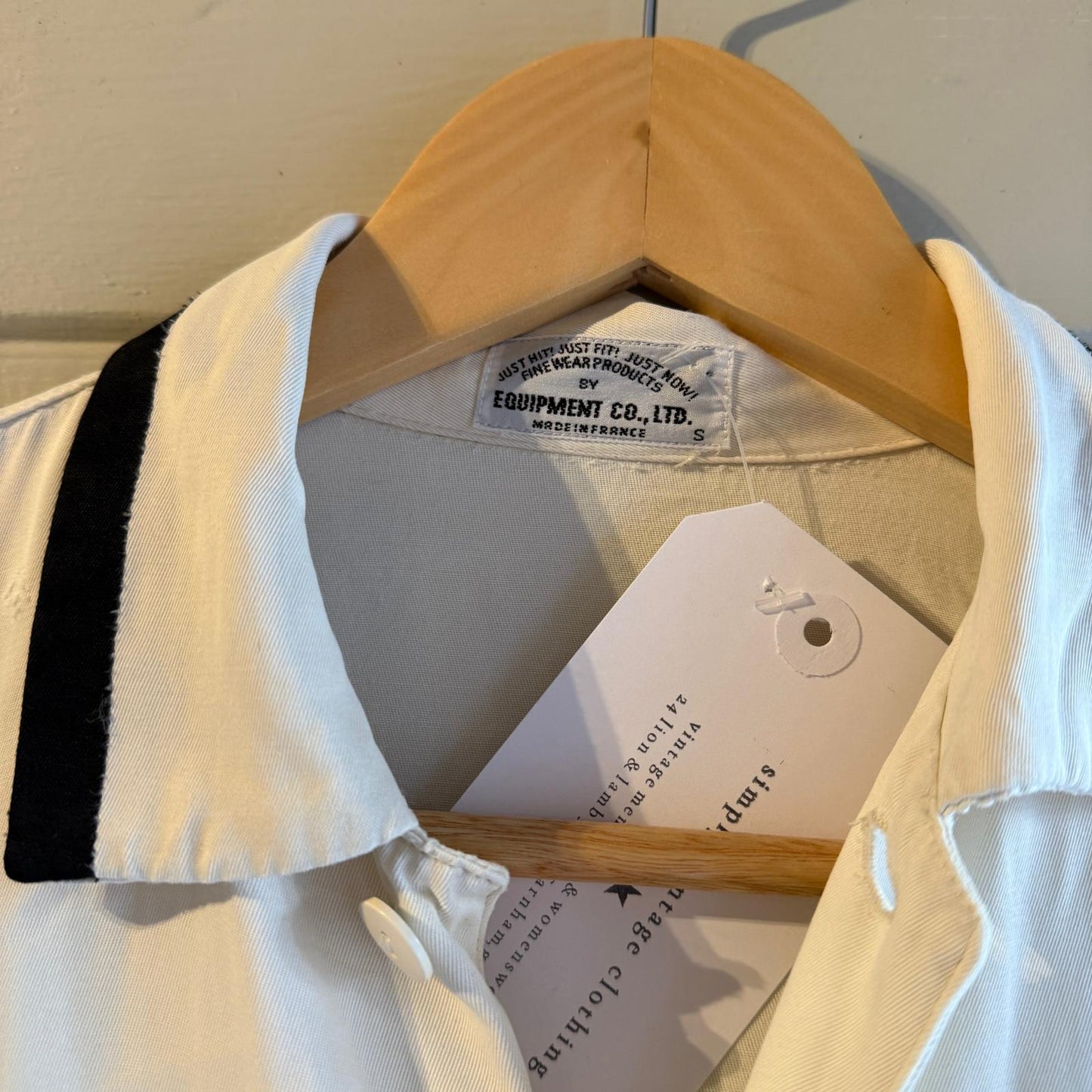 1950s Style 1980s White Rayon Gaberdine Shirt