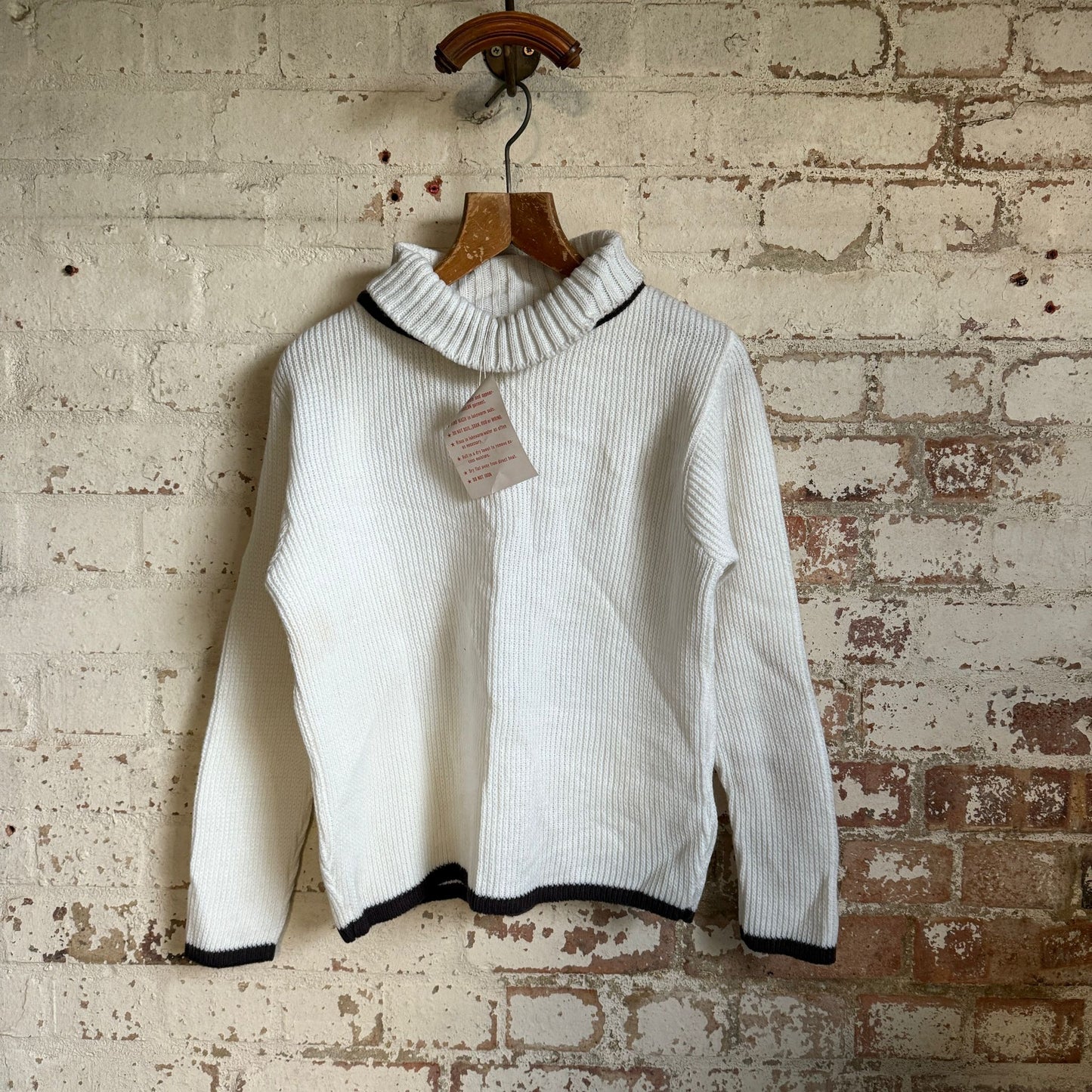 1960s White Roll Neck Knitted Jumper