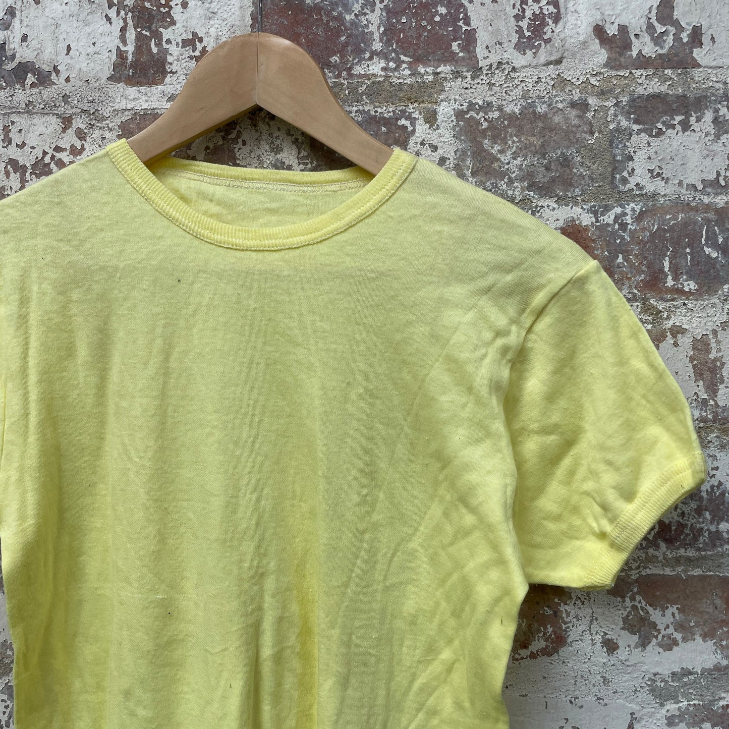 Vintage 1970s 1980s Yellow Blank T-Shirt Top