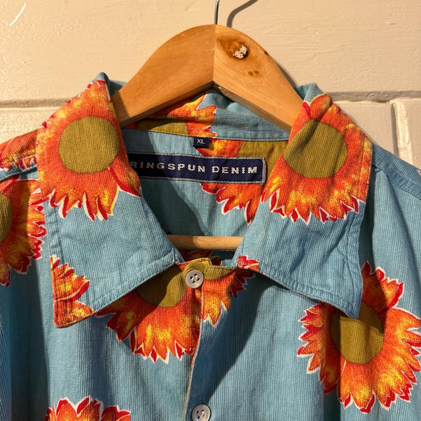 1990s Blue Ringspun Sunflower Print Button Shirt